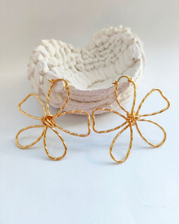 Стильные серьги