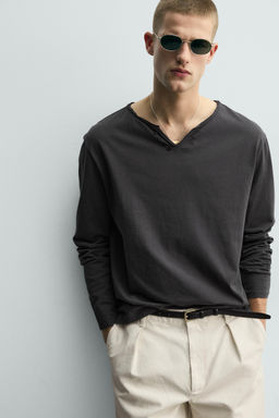 CAMISETA CUELLO PANADERO IRREGULAR / Gris / Azul - Zara фото 5