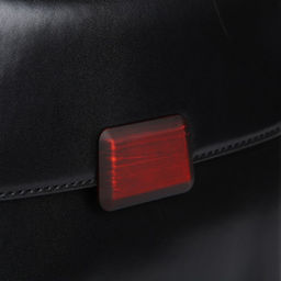 Сумка-мессенджер на магните, цвет чёрный - Simaland фото 4