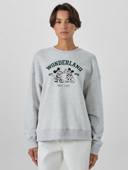 Свитшот женский серый с надписью Wonderland