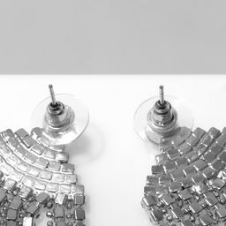 Серьги висячие со стразами «Водопад» веер, цвет белый в серебре, 15.5 см