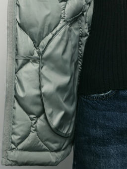 Куртка- бомбер утепленная / Zarina  фото 8