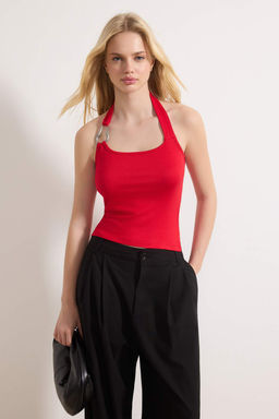 K?rm?z? Fitted/Vucuda Oturan Boyundan Baglamal? Aksesuar Detayl? Yumusak Orme Bluz TWOSS26BZ00075