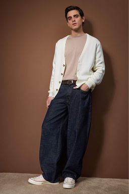 Ekru Oversize V Yaka Duz H?rka TMNAW26HI00000