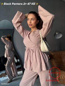 Костюм женский из льна