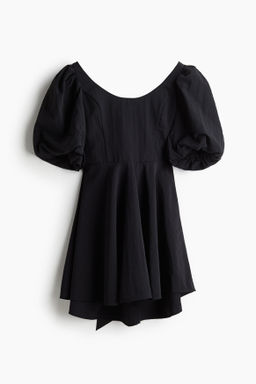 Vestido con mangas globo