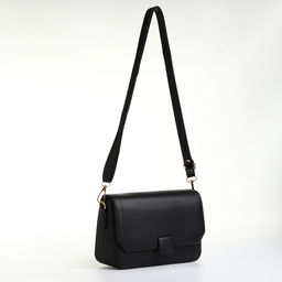 Сумка женская мессенджер на магните, 20×7×12 см, чёрная