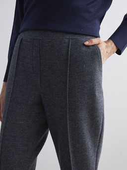 B?y?k Beden Bal?ks?rt? Desenli Kad?n Pantolon