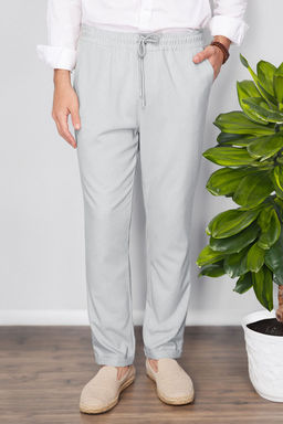 TRENDYOL MAN Siyah More Sustainable Beli Lastikli Slim Fit Duble Paca Kumas Pantolon TMNAW21PL0107