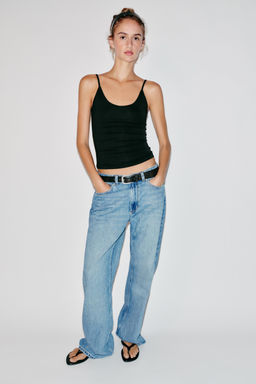 TOP TIRANTES FINOS / Negro