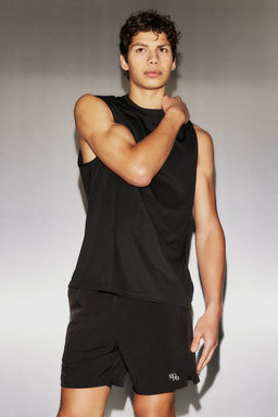 Camiseta de deporte sin mangas en DryMove