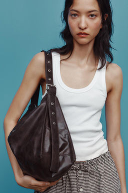 SOFT MAXI BUCKET BAG WITH METAL EYELETS - Zara фото 2