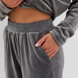 Костюм женский (свитшот, брюки) KAFTAN Plushy, размер 52-54, серый