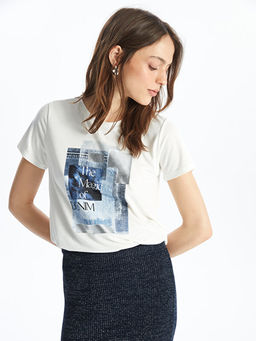 Bisiklet Yaka Bask?l? K?sa Kollu Kad?n Ti??rt