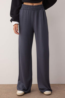 Siyah Premium Yumusak Kumasl? Cepli Wideleg/Rahat Kesim Orme Esofman Alt? Pantolon TWOAW24EA00012 - Trendyolmilla фото 10