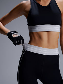 Легинсы спортивные женские черные