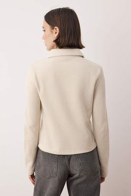 Tas Fitted Kumas Kaplamal? Dugme Detayl? Selanik Orme Bluz TWOAW26BZ00301
