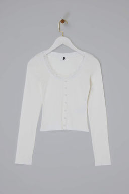 Ekru Fitted/Vucuda Oturan Havuz Yaka Dantel Detayl? Fitilli Esnek Orme Bluz TWOSS26BZ00070