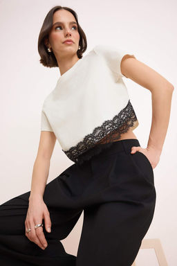 Ekru Relaxed Crop Dantel Detayl? Orme T-Shirt TWOSS26TS00224 - Trendyolmilla фото 2