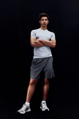 Pantalon corto de entrenamiento en DryMove - H&m фото 7