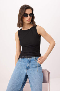 Siyah Fitted/Vucuda Oturan Kolsuz Buzgulu Crop/K?sa Tul Orme Bluz TWOSS26BZ00349 - Trendyolmilla фото 2