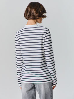 Джемпер женский в бело-черную полоску - Mark formelle фото 3