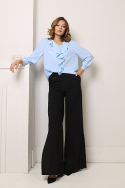 Блузка с воротником-воланом