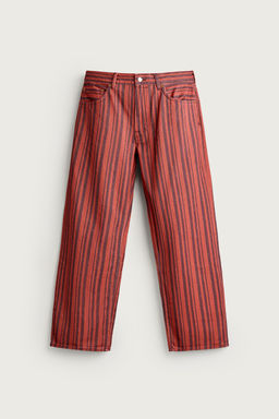 PANTAL?N STRAIGHT FIT RAYAS / Rojo