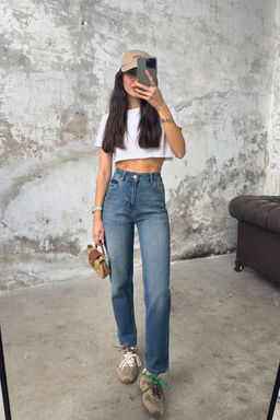 Mavi Yuksek Bel Mom Comfort Jeans TWOSS25JE00093