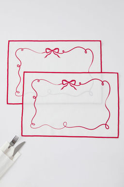 2li Fiyonk Bask?l? Amerikan Servis Seti 33x50cmTPHSS25RUN00016