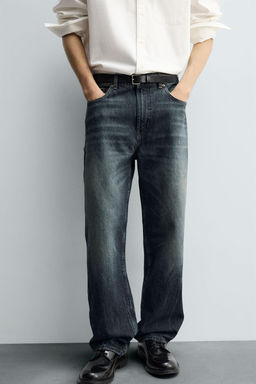 RELAXED STRAIGHT FIT JEANS