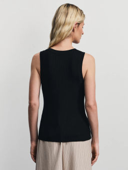 Майка из вискозы в рубчик / Zarina  фото 5