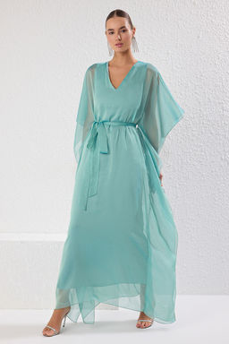 TRENDYOLMILLA Mint V Yaka Sifon Dokuma Maxi S?k Abiye Elbise TPRSS25AE00044