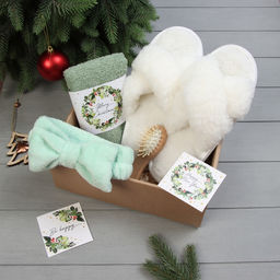 Набор новогодний подарочный «Этель» «Рождественский венок» полотенце 30×60 см и аксессуары (4 предмета)