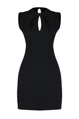 TRENDYOLMILLA Siyah Yaka Detayl? Krep Mini Skater/Belden Ac?lan Orme Elbise TWOSS23EL02015 фото 7