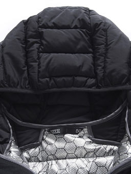 Куртка мужская стёганая с капюшоном с графеновой подкладкой черного цвета 9625_1Ch