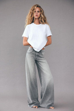 BASIC COTTON T-SHIRT