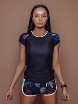 Футболка Violet Flowers