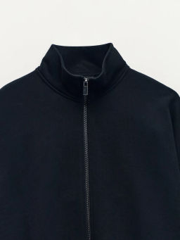 Толстовка на молнии relax fit / Zarina