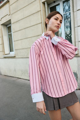OVERSIZE STRIPED SHIRT WITH CONTRAST CUFFS - Zara фото 2