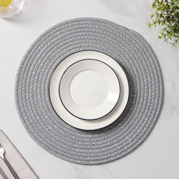 Салфетка сервировочная на стол Доляна «Блеск», d=37 см, серая