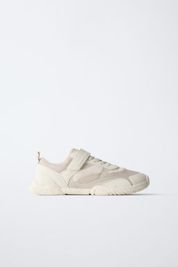 ZAPATILLA DEPORTIVA BAREFOOT / Blanco Crudo