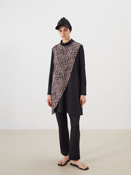 Dik Yaka Leopar Desenli Kad?n Tesett?r Mayo Tak?m?