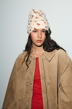 FLORAL PRINT KNITTED BEANIE HAT