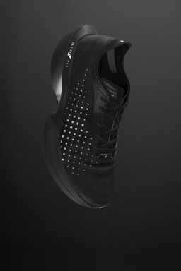 LONG-DISTANCE RUNNING TRAINERS - Zara фото 11