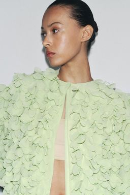 PETAL COAT - Zara фото 4