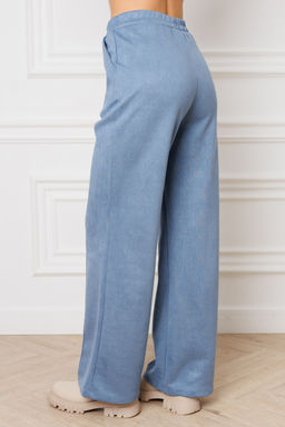 Костюм замшевый брючный 43043