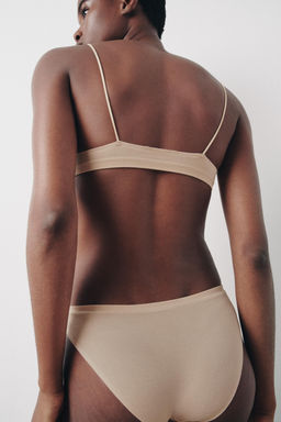 SEAMLESS BRIEFS - Zara фото 3