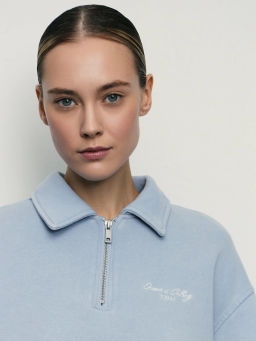 Свитшот с отложным воротником и вышивкой / Zarina  фото 6