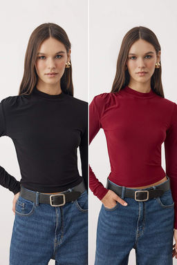 Siyah-Bordo Kolu Buzgu Detayl? Fitted/Vucuda Oturan Dik Yaka Crop Esnek Orme Bluz TWOAW26BZ00152